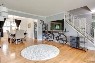 613 Thames Dr, Schaumburg, IL 60193 - Photo 5