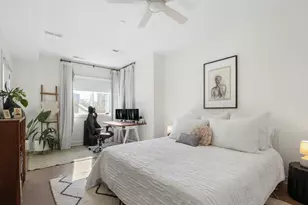 2037 W McLean Ave, Chicago, IL 60647 - Photo 15