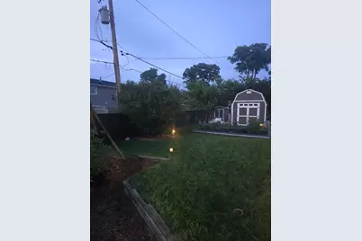 2208 Hiawatha Parkway, Woodridge, IL 60517 - Photo 9