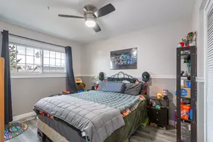 2208 Hiawatha Pkwy, Woodridge, IL 60517 - Photo 19