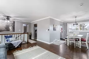 2208 Hiawatha Pkwy, Woodridge, IL 60517 - Photo 9