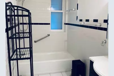 5470 S Woodlawn Avenue #1E, Chicago, IL 60615 - Photo 7