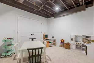 629 Kenwood Ave, Libertyville, IL 60048 - Photo 23