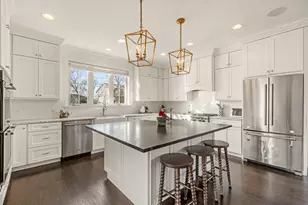 629 Kenwood Ave, Libertyville, IL 60048 - Photo 9