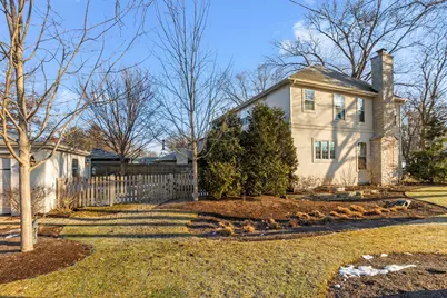 629 Kenwood Avenue, Libertyville, IL 60048 - Photo 25