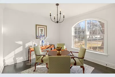 629 Kenwood Avenue, Libertyville, IL 60048 - Photo 5