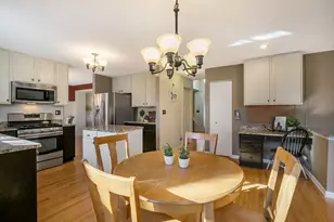 1310 Mayfair Ln, Grayslake, IL 60030 - Photo 11