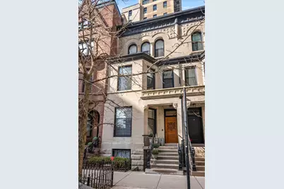 1304 N Ritchie Court, Chicago, IL 60610 - Photo 1