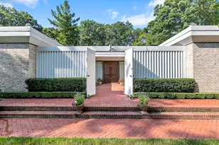 240 Shore Acres Cir, Lake Bluff, IL 60044 - Photo 5