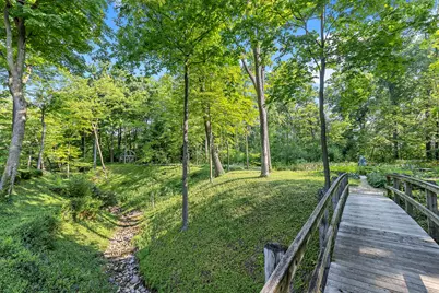 240 Shore Acres Circle, Lake Bluff, IL 60044 - Photo 35