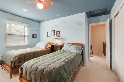 38W512 Bittersweet Lane, Elgin, IL 60124 - Photo 15