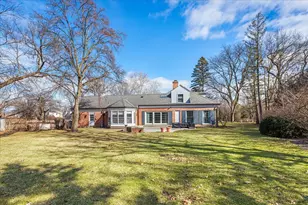 1115 Golfview Ln, Glenview, IL 60025 - Photo 9