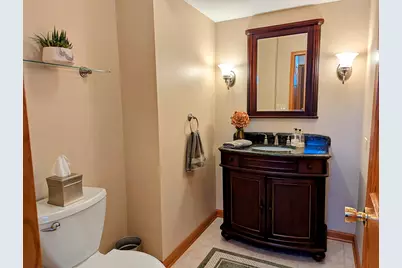 922 E Waverly Drive, Arlington Heights, IL 60004 - Photo 17