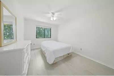 930 Autumn Lane, Aurora, IL 60505 - Photo 13