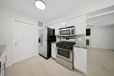 930 Autumn Lane, Aurora, IL 60505 - Photo 11