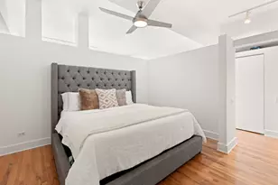 165 N Canal St, Chicago, IL 60606 - Photo 11