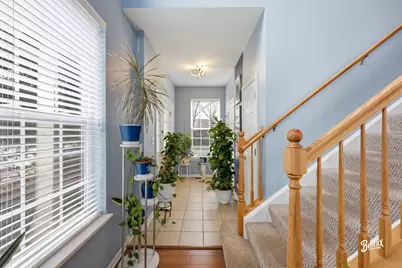 384 W Pointe Drive, Vernon Hills, IL 60061 - Photo 3