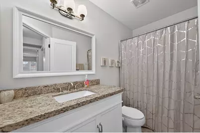 938 Mesa Drive, Elgin, IL 60123 - Photo 19