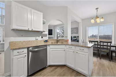 938 Mesa Drive, Elgin, IL 60123 - Photo 9