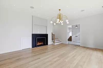 5924 Carol Avenue, Morton Grove, IL 60053 - Photo 9