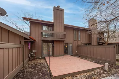 42W470 Red Bud Court, Saint Charles, IL 60175 - Photo 3