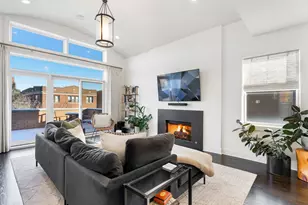 4622 N Ashland Ave, Chicago, IL 60640 - Photo 3