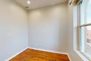 1945 W Cermak Rd, Chicago, IL 60608 - Photo 13