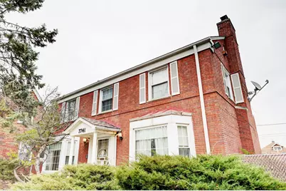 7741 S Paxton Avenue, Chicago, IL 60649 - Photo 3