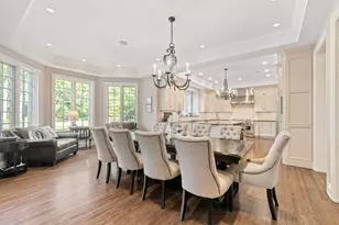 3102 White Oak Ln, Oak Brook, IL 60523 - Photo 17