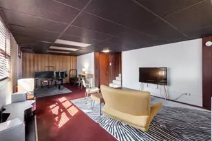 [Address not provided], Elgin, IL 60123 - Photo 17