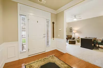 585 Tuscan View Drive, Elgin, IL 60124 - Photo 3