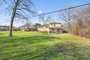 [Address not provided], Deerfield, IL 60015 - Photo 19