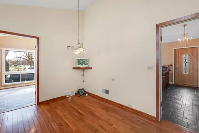 601 Lavergne Avenue, Wilmette, IL 60091 - Photo 5