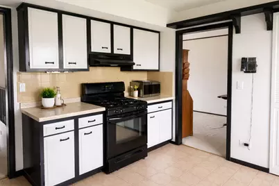 108 N Lancaster Drive, Bolingbrook, IL 60440 - Photo 9