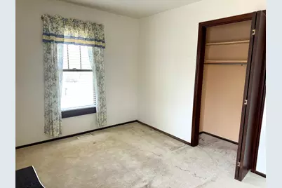 108 N Lancaster Drive, Bolingbrook, IL 60440 - Photo 15