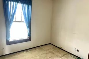 108 N Lancaster Dr, Bolingbrook, IL 60440 - Photo 13