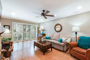 803 Willow Hills Ln, Prospect Heights, IL 60070 - Photo 9