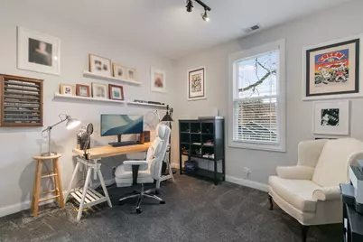 3239 Wesley Avenue, Berwyn, IL 60402 - Photo 15