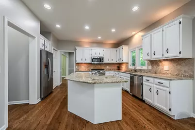 634 Brooklyn Drive, Aurora, IL 60502 - Photo 11
