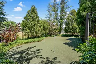 39W514 Bealer Cir, Geneva, IL 60134 - Photo 3