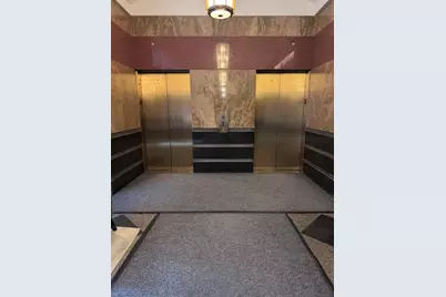 100 E Huron Street #3905, Chicago, IL 60611 - Photo 3