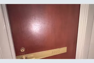 100 E Huron Street #3905, Chicago, IL 60611 - Photo 5