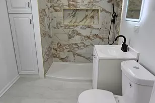 5230 S Lockwood Ave, Chicago, IL 60638 - Photo 5