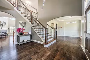 4544 Shumard Ln, Naperville, IL 60564 - Photo 3