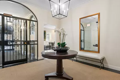 70 E Scott Street #307, Chicago, IL 60610 - Photo 3