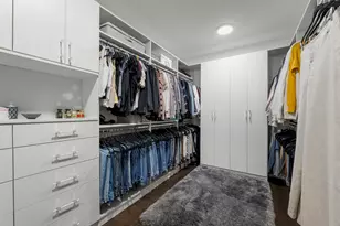 [Address not provided], Deerfield, IL 60015 - Photo 25