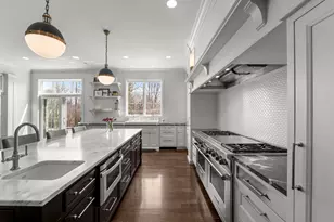 [Address not provided], Deerfield, IL 60015 - Photo 19