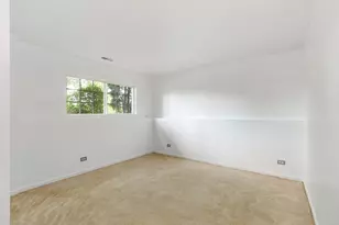 1901 Freedom Ct, Zion, IL 60099 - Photo 17
