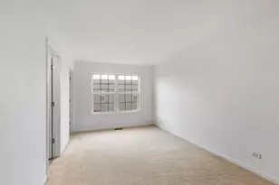 1901 Freedom Ct, Zion, IL 60099 - Photo 13