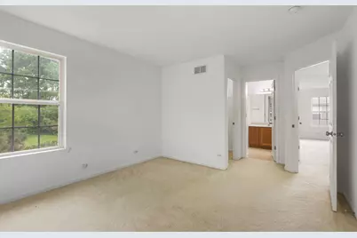 1901 Freedom Court, Zion, IL 60099 - Photo 9